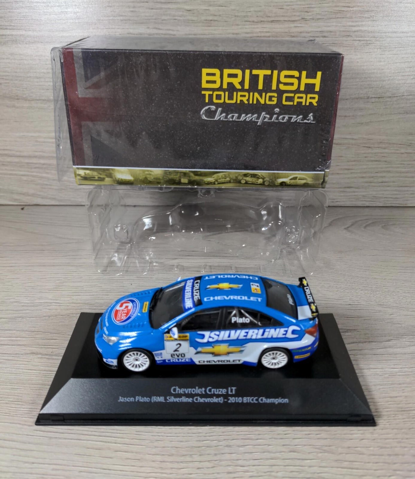 Atlas Editions British Touring Cars Championship Chevrolet Cruze 1:43 Scale Car