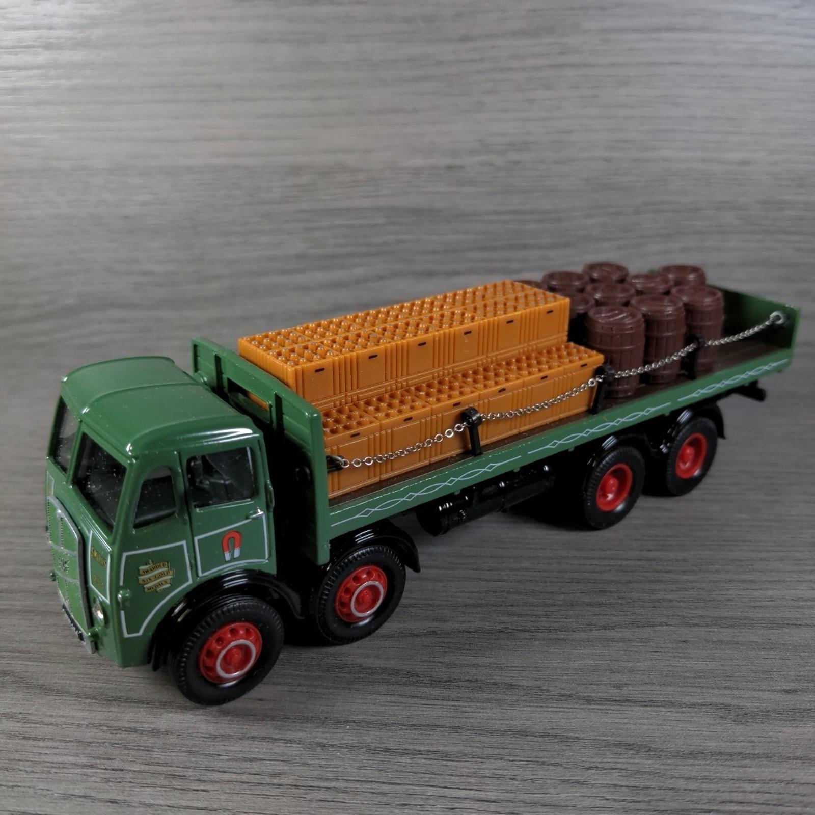 Classic Corgi The Brewery Collection 09801 ERF Delivery Truck Set Die-Cast Model