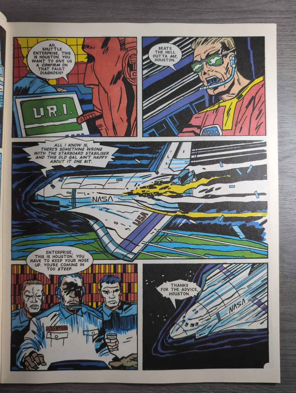 2000AD Prog 867 Featuring Judge Dredd Comic 25th Dec 1993 Vintage Retro Comic