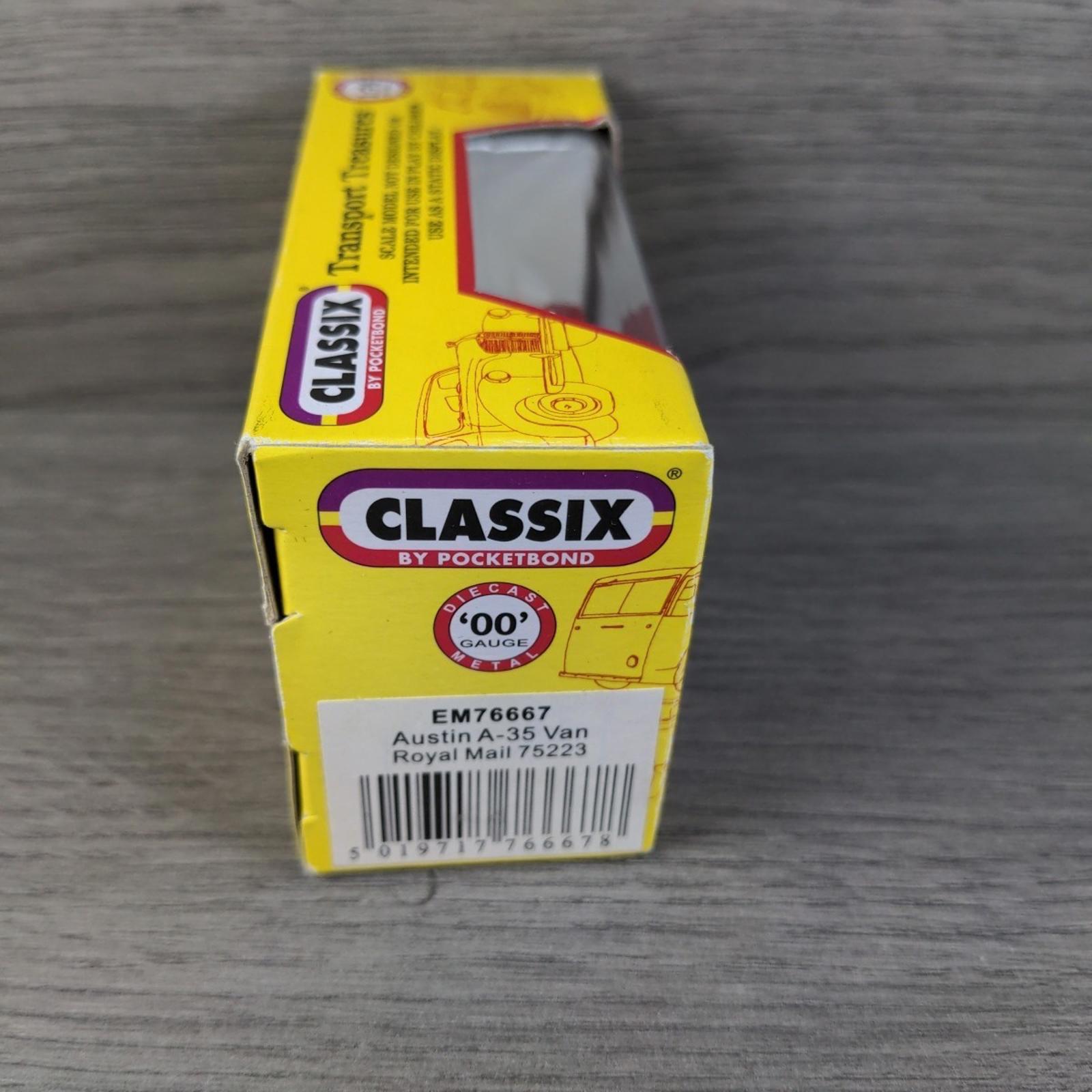 Classix Austin A-35 Van Royal Mail 75223  Diecast Model 00 Gauge 1:76 Scale