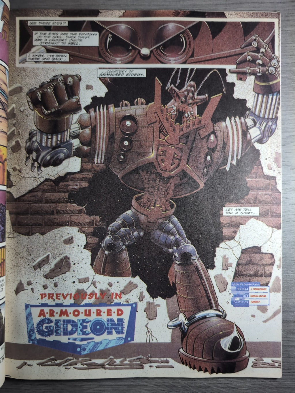2000AD Prog 828 Featuring Judge Dredd Comic 27th March 1993 Vintage Retro Comic