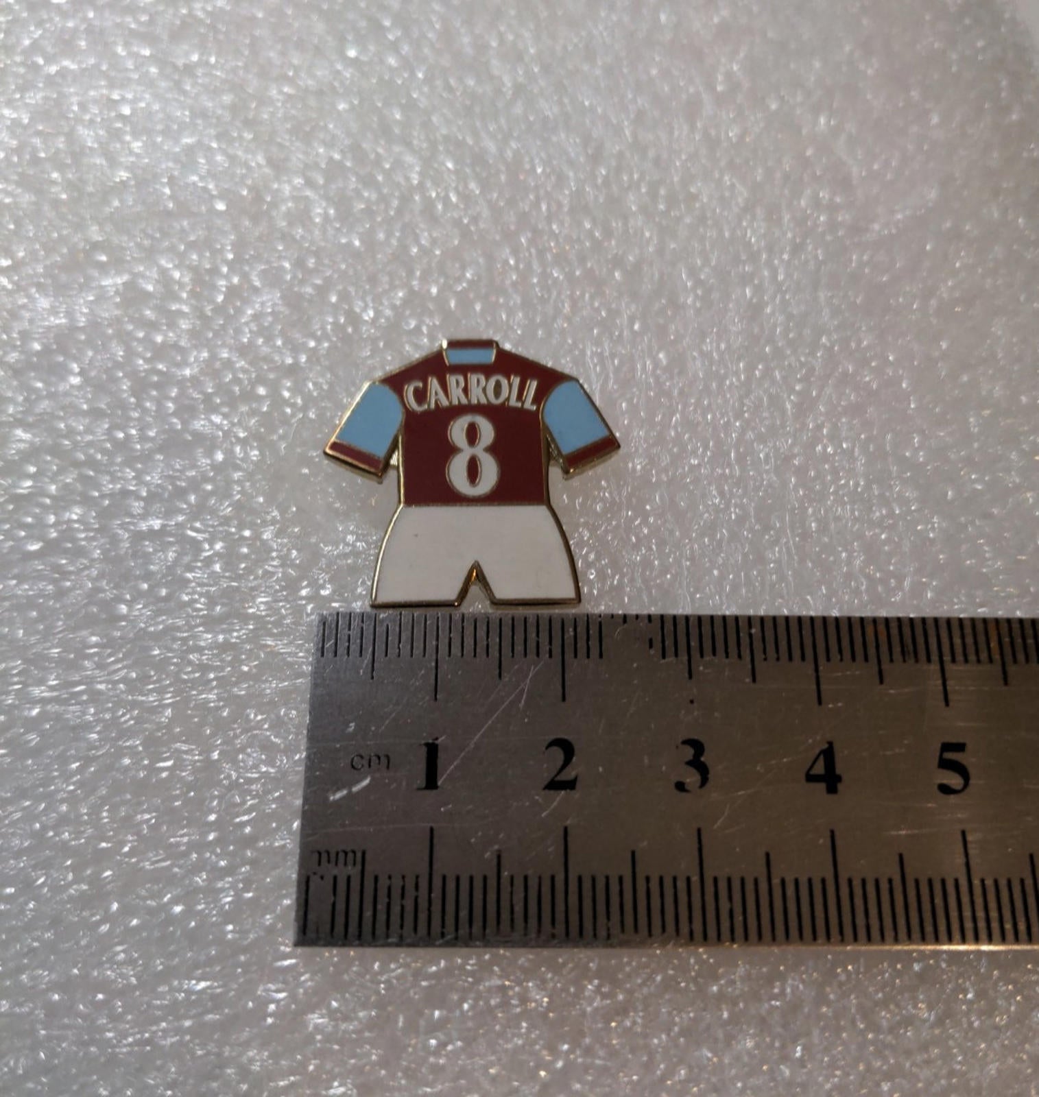 West Ham United Football Club Carroll No8 Shirt Enamel Pin Badge