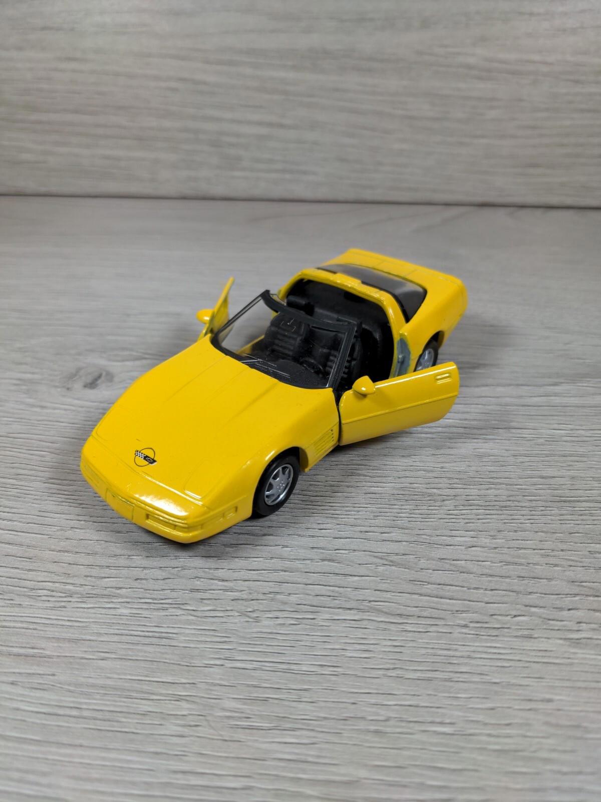 Maisto Supercar Collection Corvette ZR1 - 1:40 Scale Diecast Model - Retrorama UK