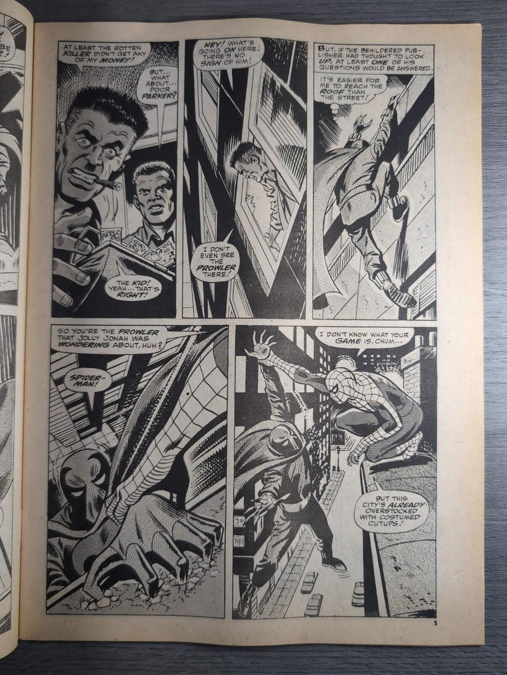 Spider-Man Comics Weekly No 97 Marvel Comics UK 21st December 1974 Vintage Comic
