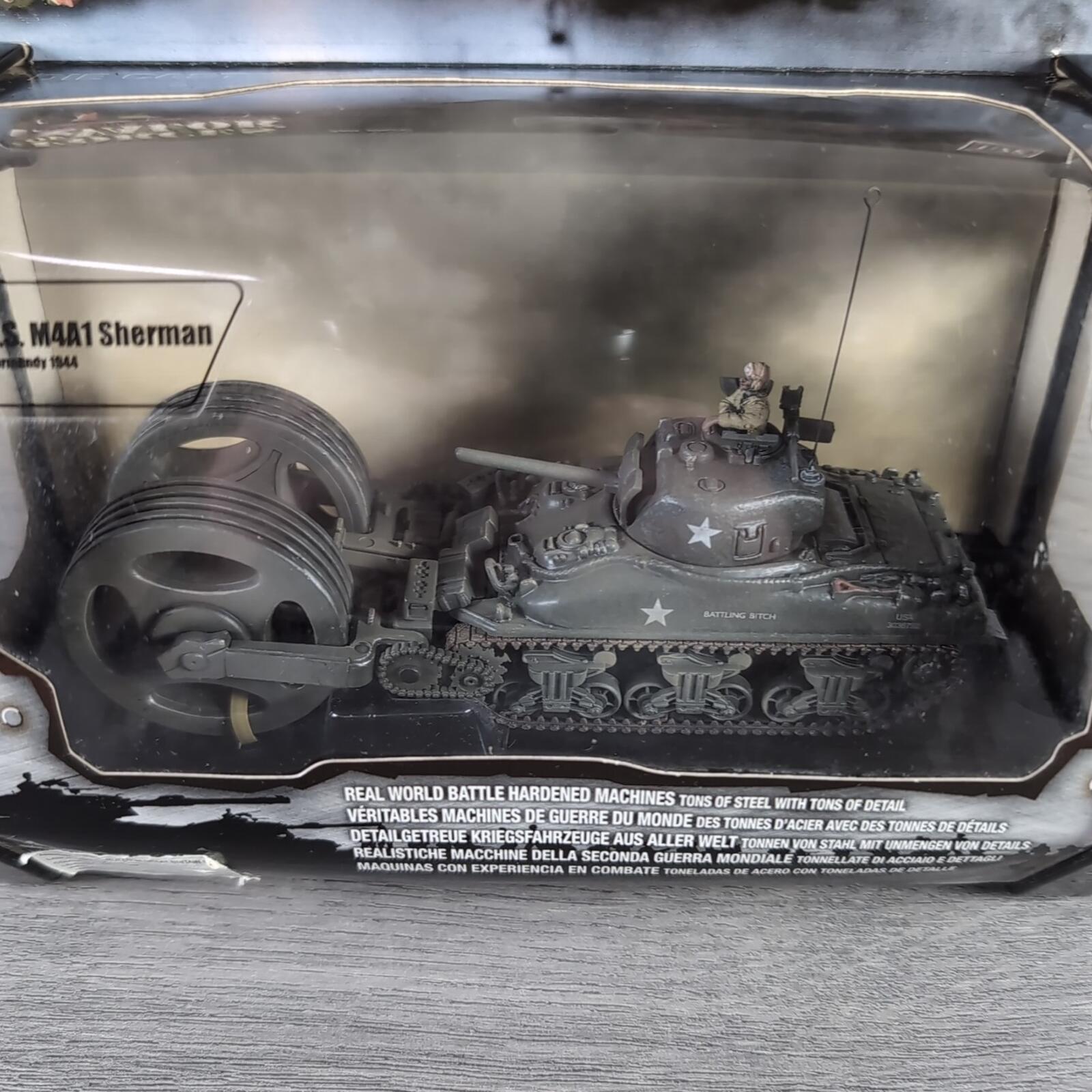 Forces Of Valour U.S. M4A1 Sherman Tank Normandy 1944 1:72 Scale Model 85024