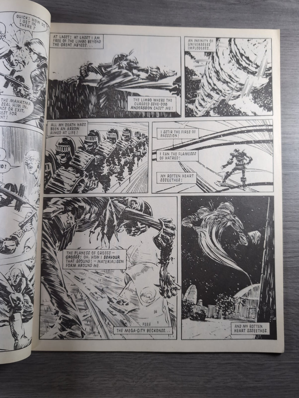 2000AD Prog 613 Featuring Judge Dread Comic 11th Feb 1989 Vintage Retro Comic