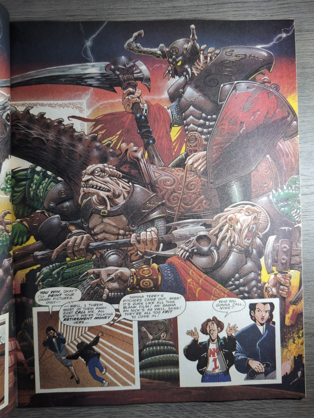 2000AD Prog 829 Featuring Judge Dredd Comic 3rd April 1993 Comic + Stickers