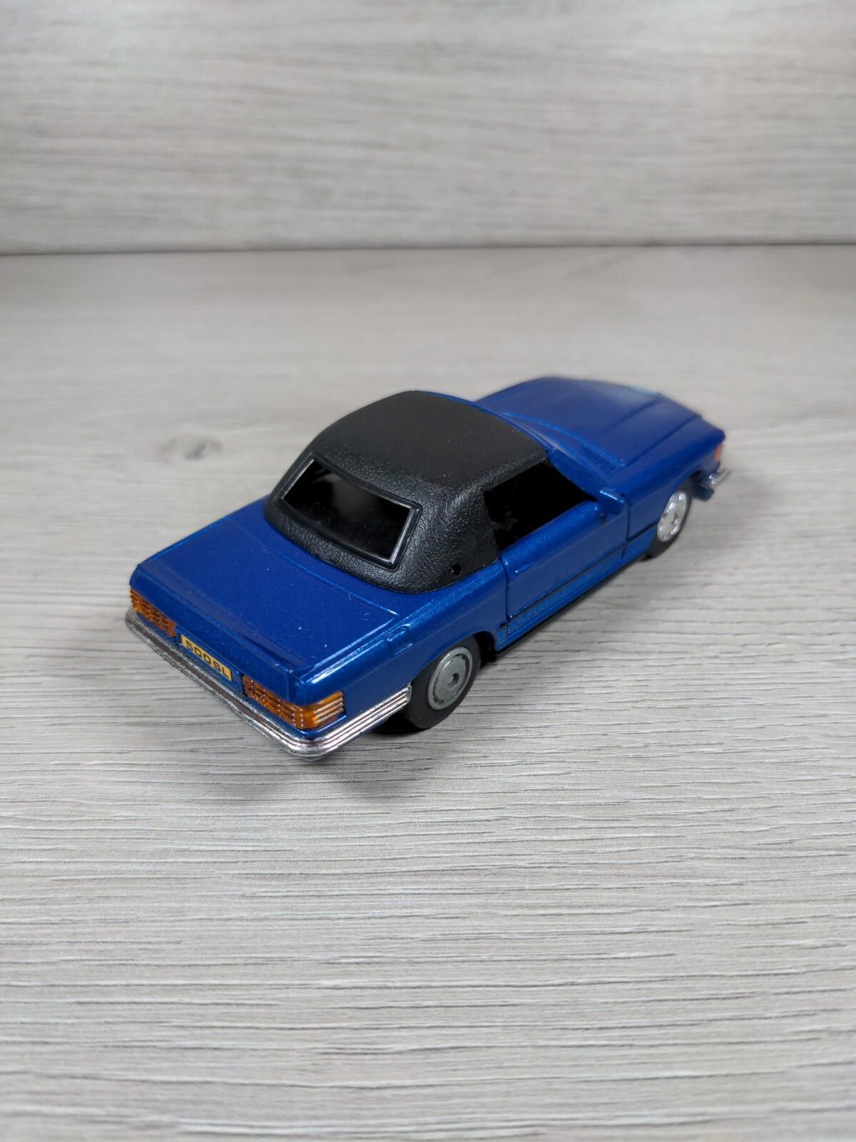 Shell Garage Classic Sports Car Collection Mercedes Benz 500 SL  Diecast Car - Retrorama UK