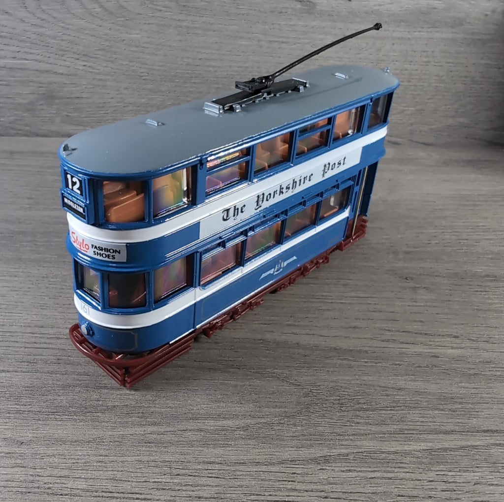 Exclusive First Editions E14301 Yorkshire Post Stylo Leeds Transport 1:76 Scale - Retrorama UK