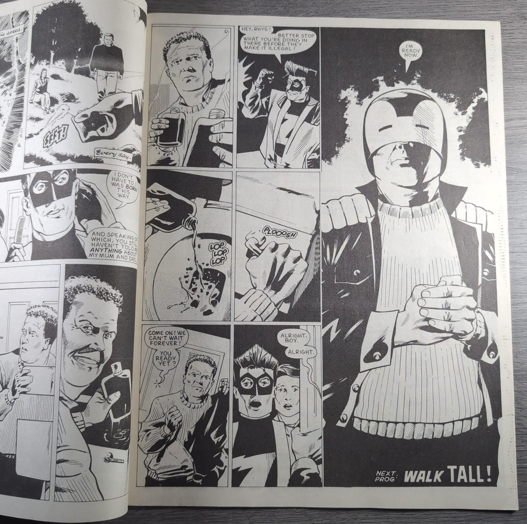 2000AD Prog 543 Featuring Judge Dredd 10th October 1987 Vintage Comic