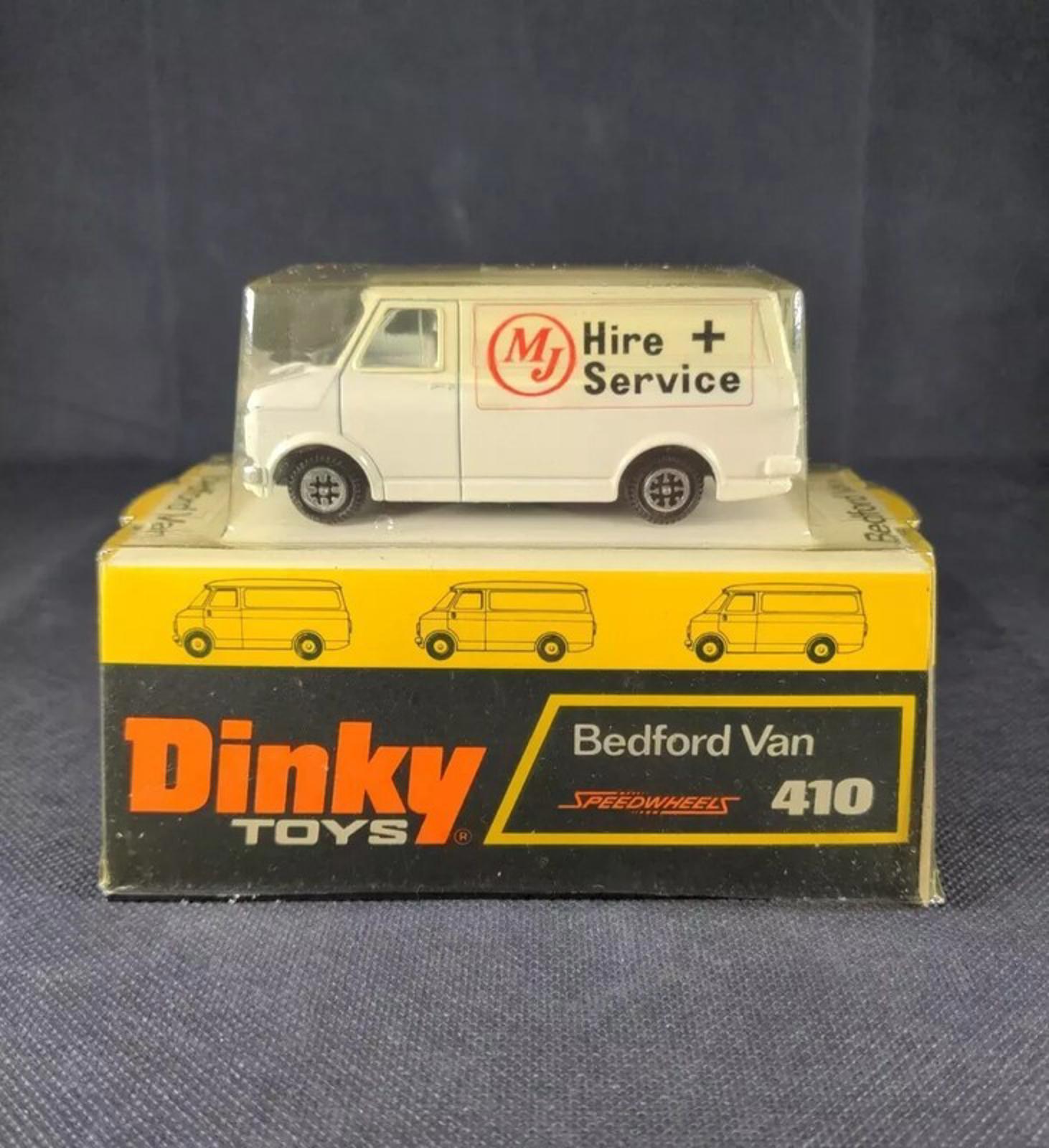 Dinkiy Toys Speedwheels 410 Diecast Model Bedford Van