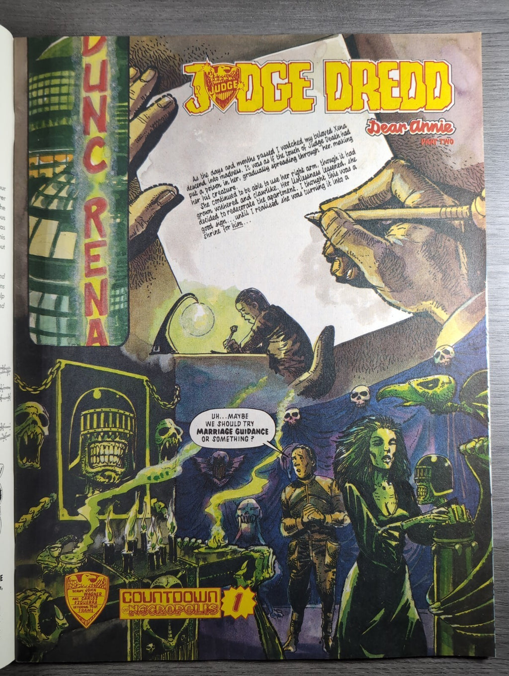 2000AD Prog 673 Featuring Judge Dredd Comic 7th April 1990 Vintage Retro Comic