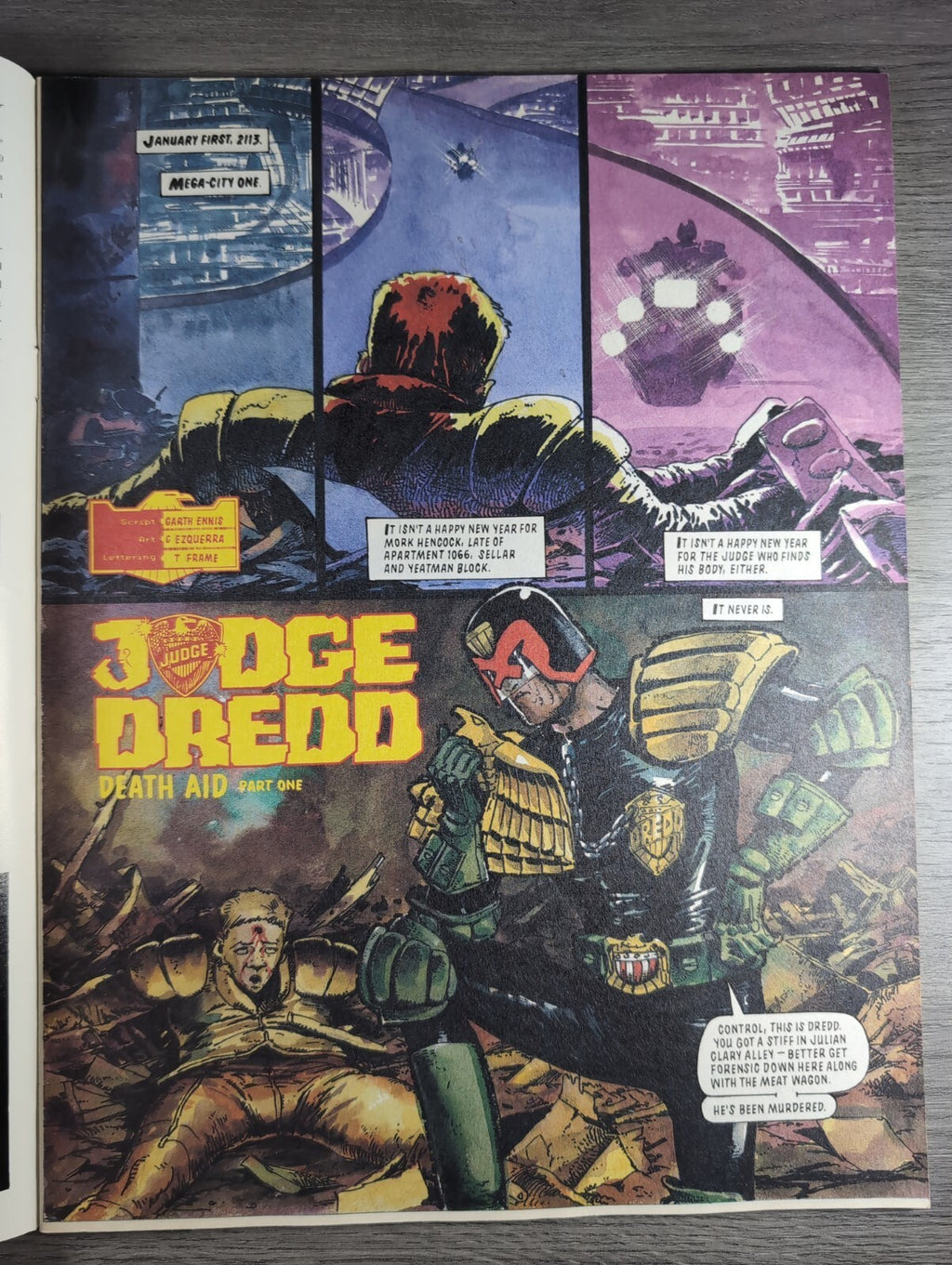 2000AD Prog 711 Featuring Judge Dredd Comic 29th Dec 1990 Vintage Retro Comic