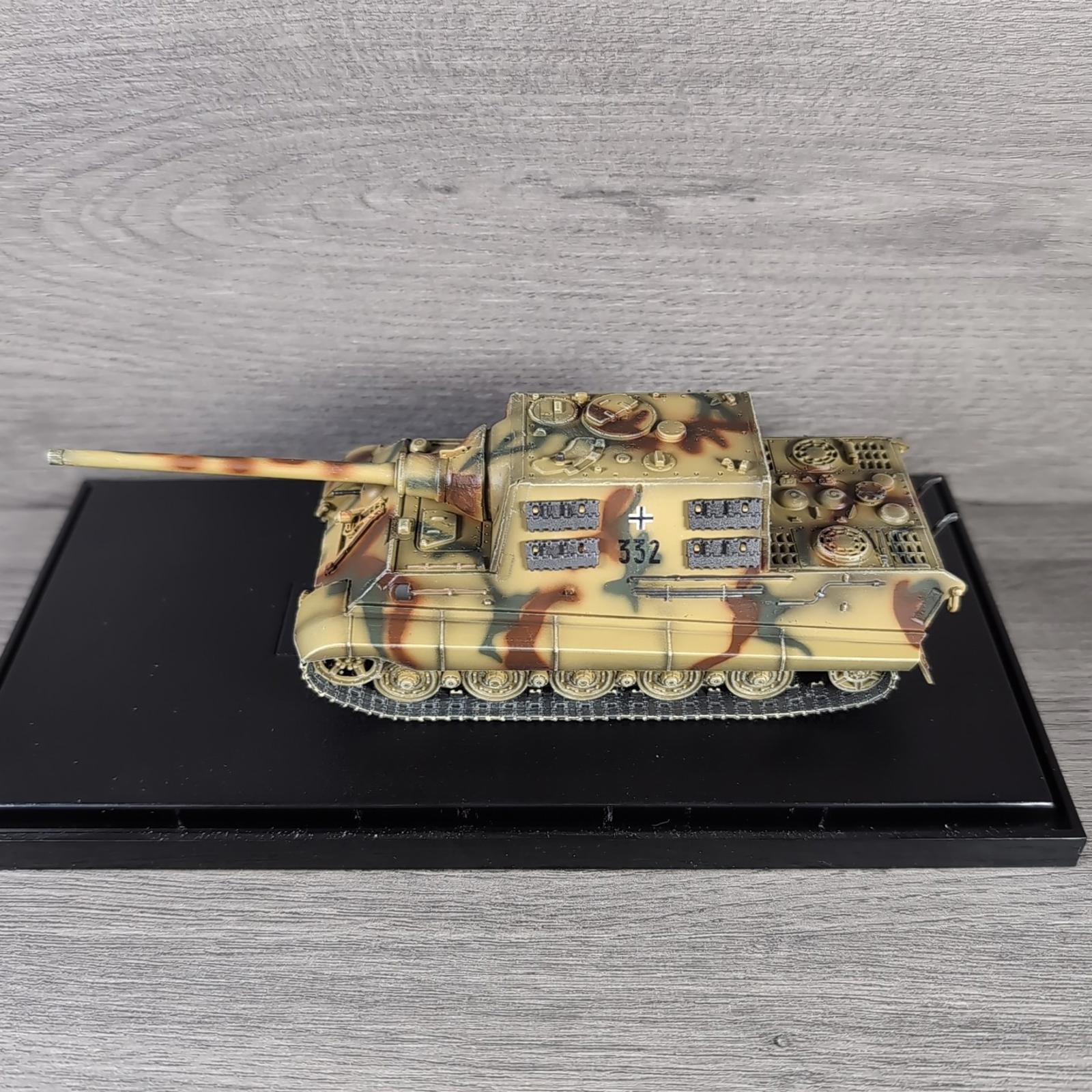 Dragon Armor Jagd-Tiger sPzJgAbt 653 Alsace 1945 1:72 Scale Model 60014
