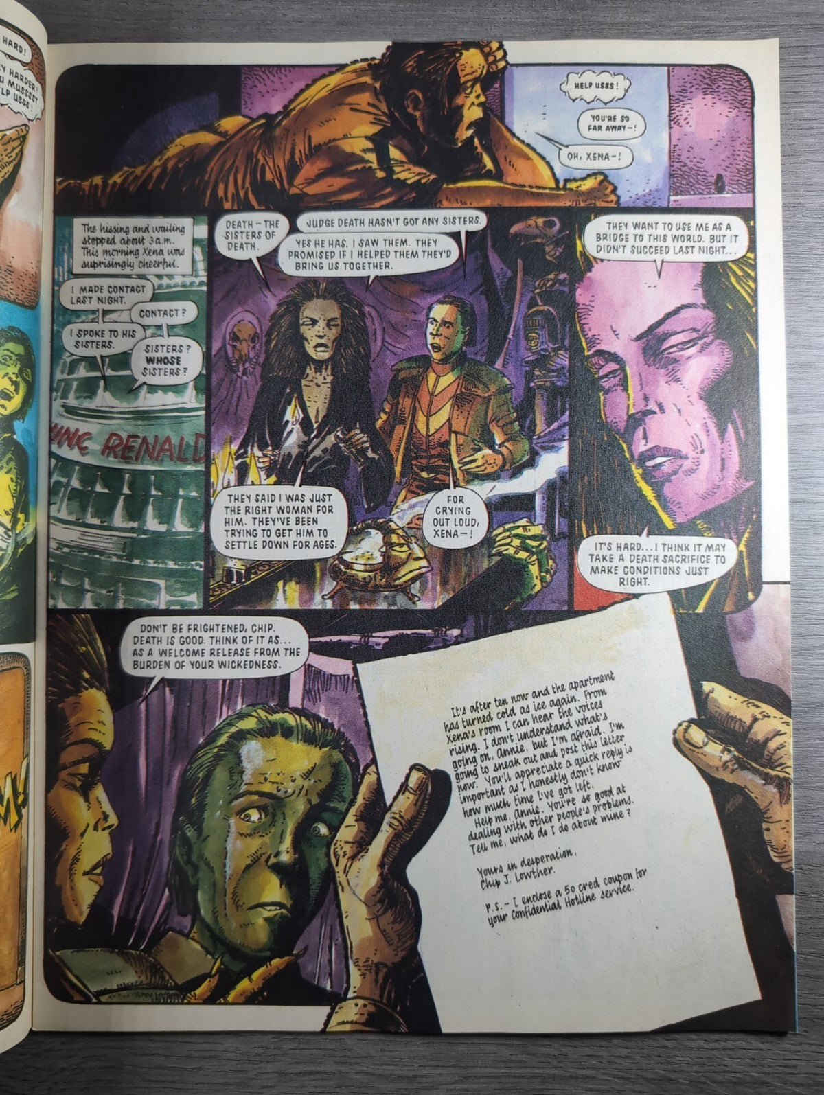 2000AD Prog 673 Featuring Judge Dredd Comic 7th April 1990 Vintage Retro Comic