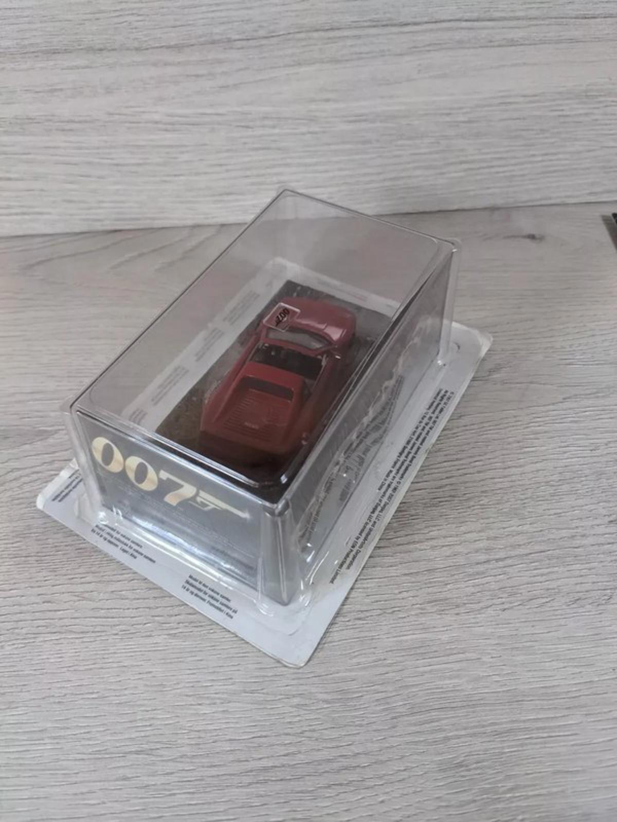Eaglemoss James Bond 007 Ferrari F355 GTS Diecast Car 1:43 Scale + Magazine #10