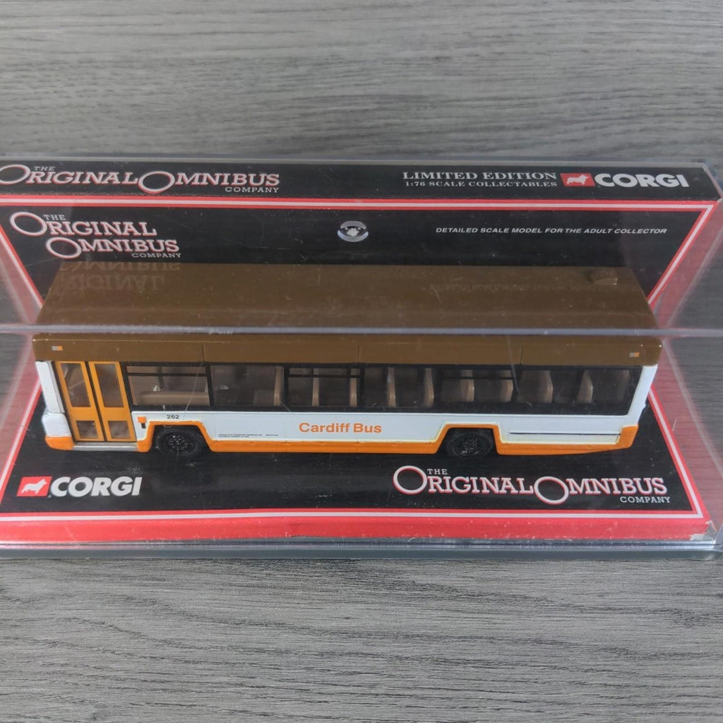 Corgi Original Omnibus 43111 Leyland Lynx Mk II Cardiff Bus 1:76 Diecast Model
