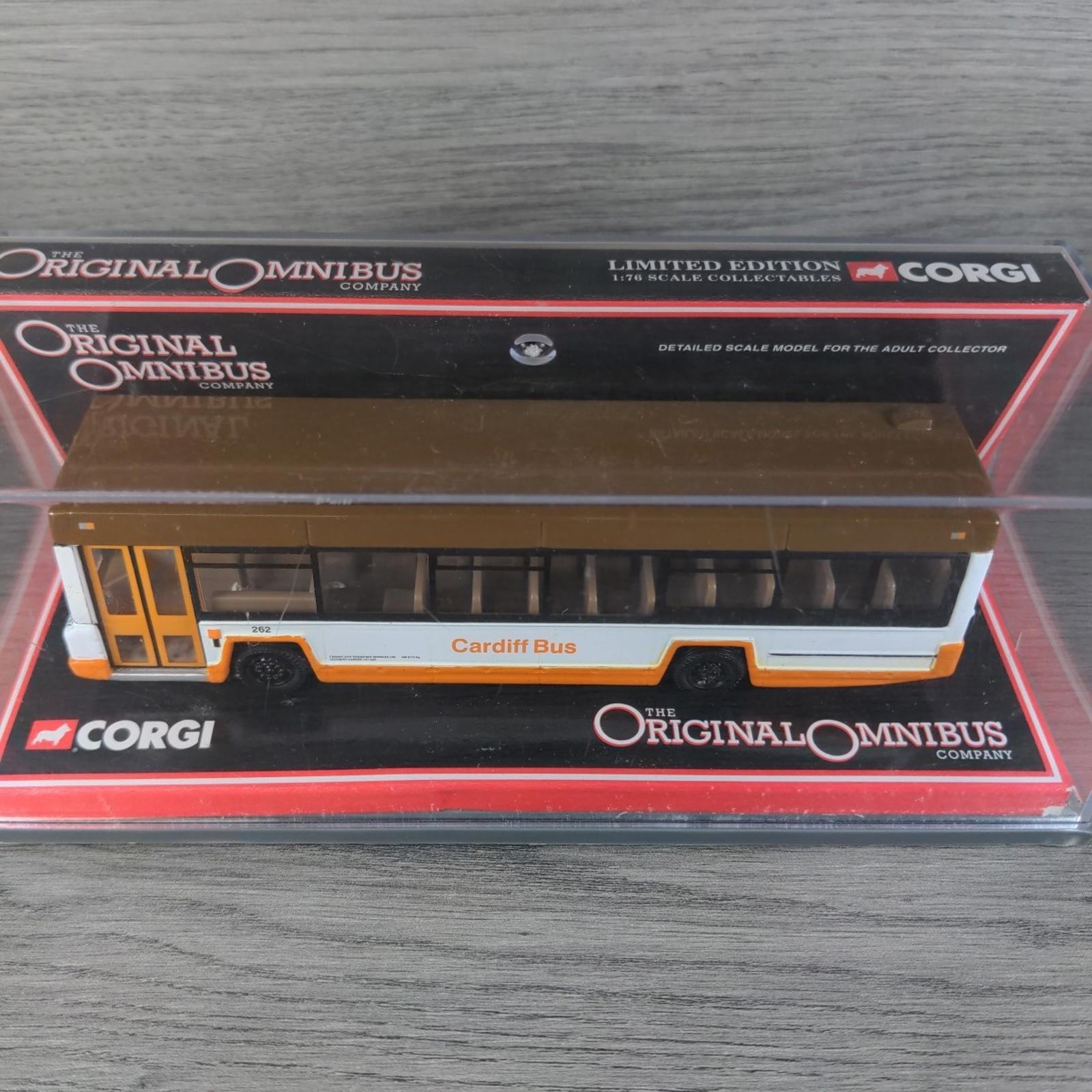Corgi Original Omnibus 43111 Leyland Lynx Mk II Cardiff Bus 1:76 Diecast Model