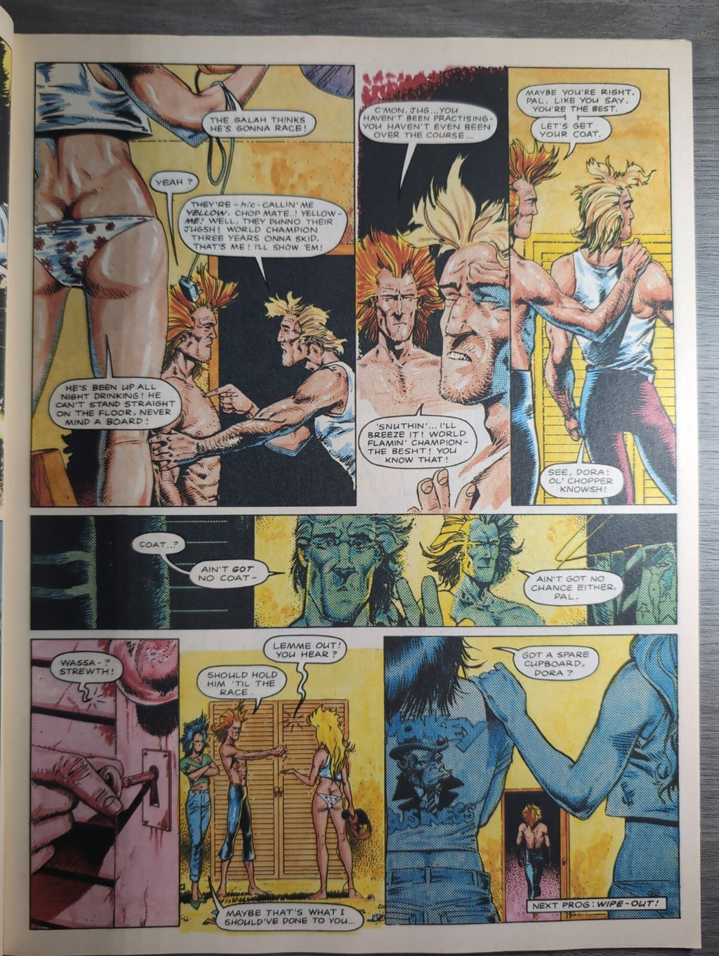 2000AD Prog 659 Featuring Judge Dread Comic 30th Dec 1989 Vintage Retro Comic - Retrorama UK