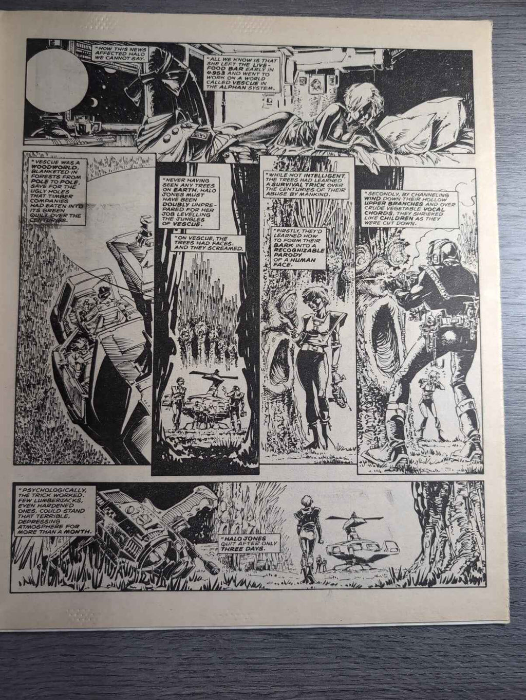 2000AD Prog 451 Featuring Judge Dread Comic 4th Jan 1986 Vintage Retro Comic