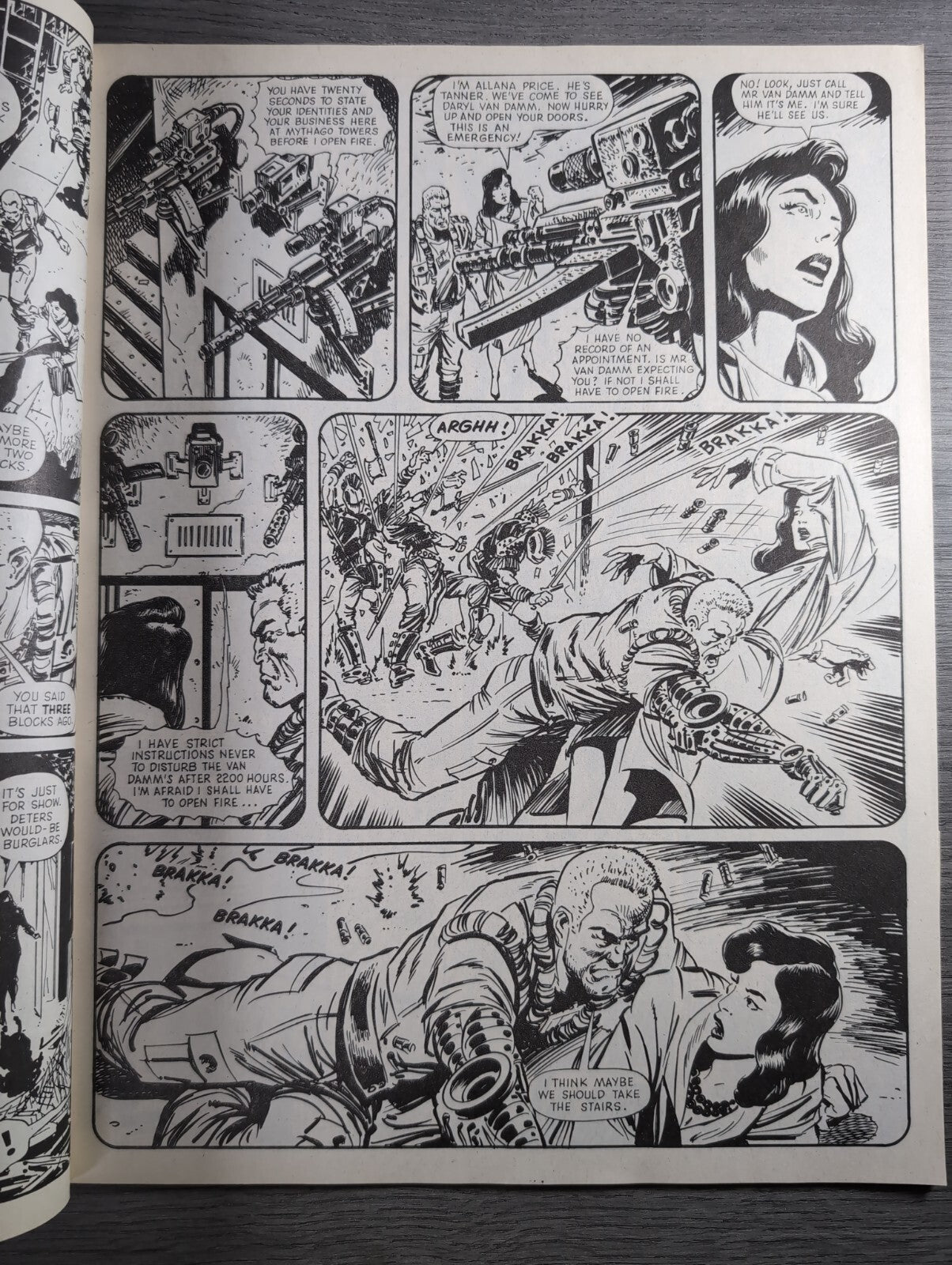 2000AD Prog 610  Featuring Judge Dread Comic 21st Jan 1989 Vintage Retro Comic