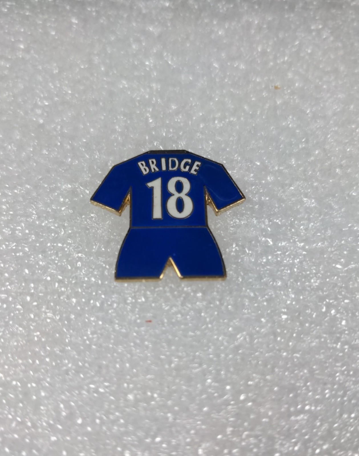 Chelsea Football Club Bridge No18 Shirt Enamel Pin Badge - Retrorama UK