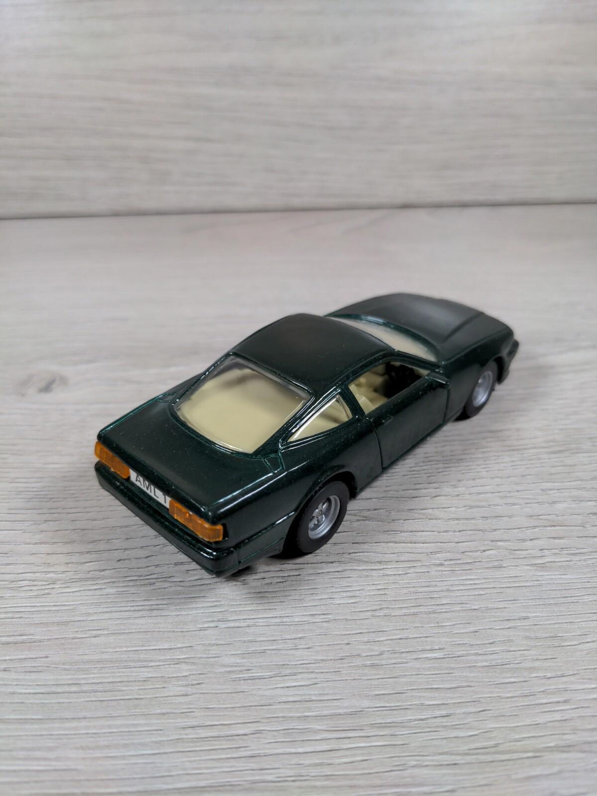 Shell Garage Sports Car Collection Aston Martin Virage Dicast Car Vintage Retro