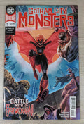 DC Universe: Gotham City Monsters Comic Issue No 3 Battle With Batwoman - 2019 - Retrorama UK