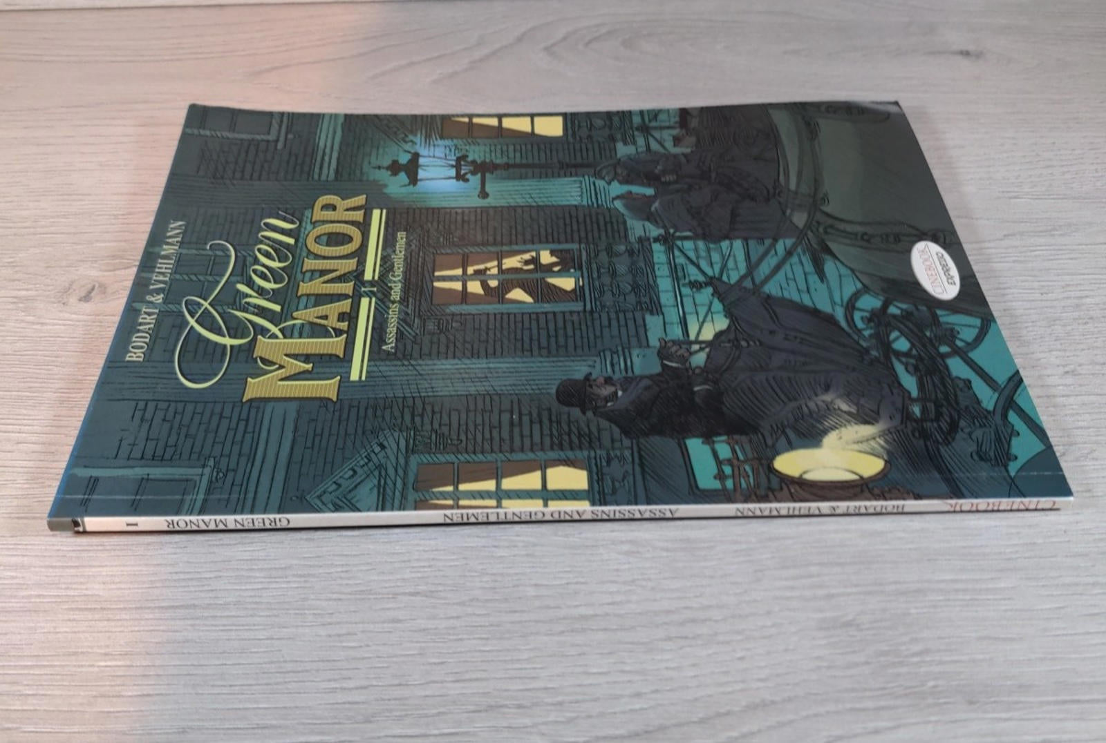 Green Manor Vol 1 Assassins and Gentlemen Bodart & Vehlamann Cinebook Espresso - Retrorama UK