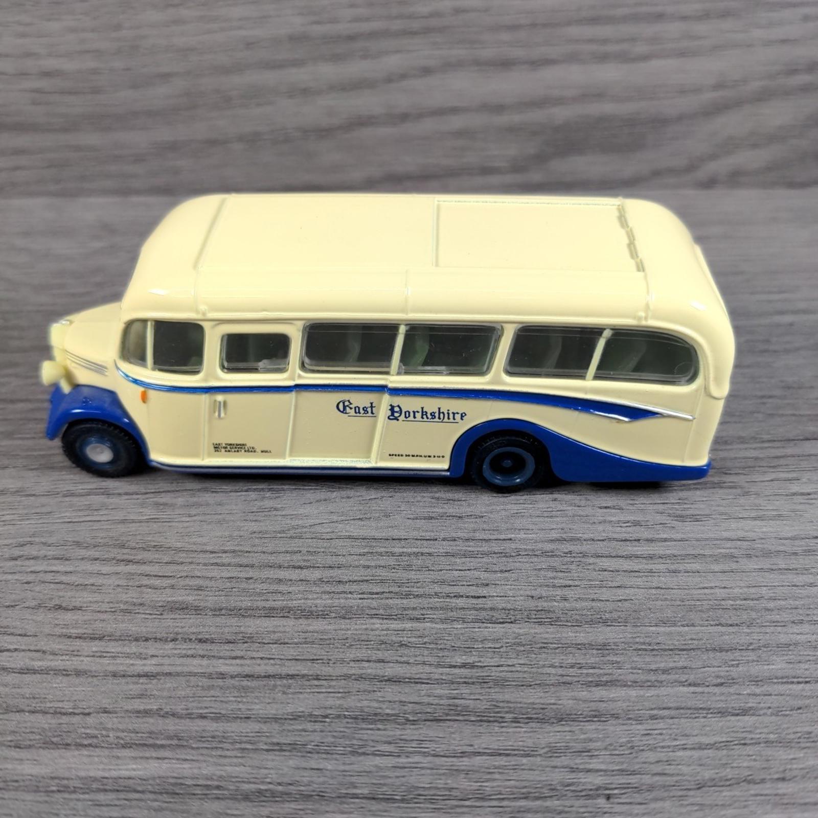 Exclusive First Editions EFE Bedford OB Coach 20109 Diecast Model 1:76 Scale
