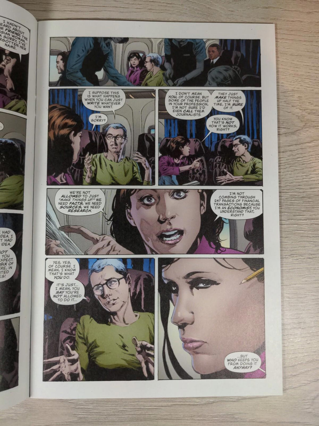 DC Universe Comics: Lois Lane Issue No 5  Keeping You Safe - 2020 - Retrorama UK