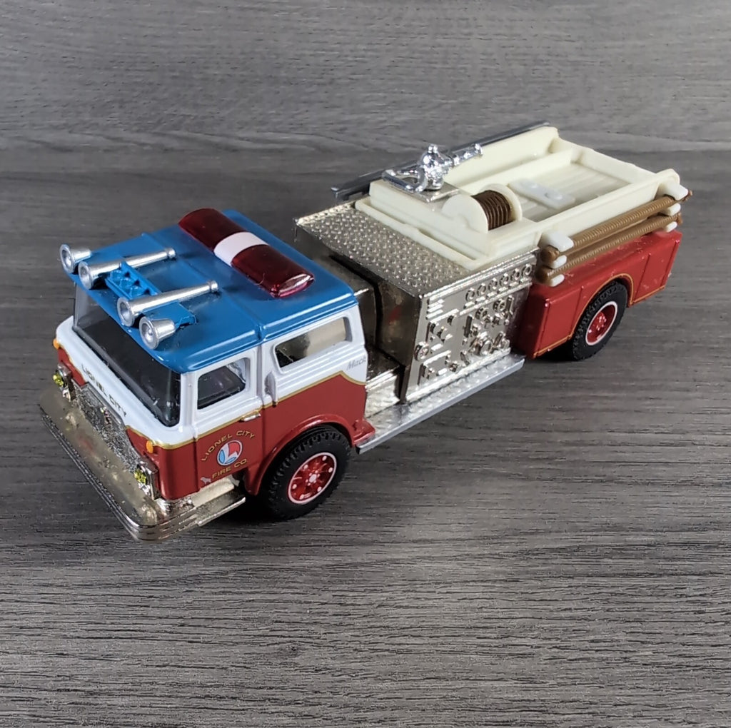 Corgi Classics 52002 Mack CF Pumper Lionel City Fire Co Die-Cast Model