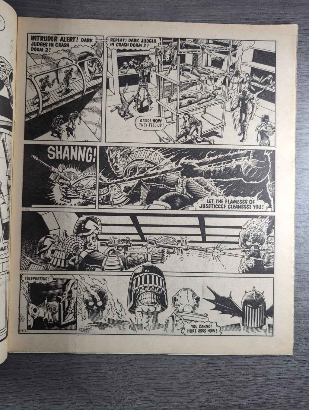 2000AD Prog 423 Featuring Judge Dread Comic 22 June 1985 Vintage Retro Comic