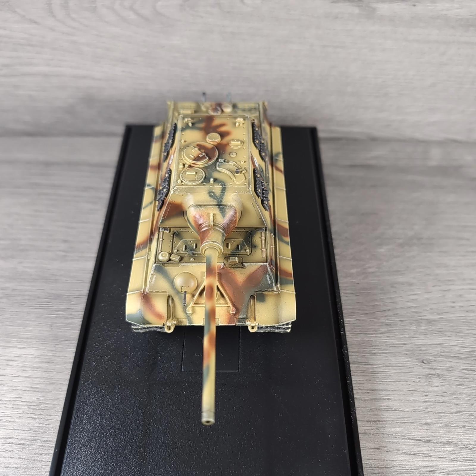 Dragon Armor Jagd-Tiger sPzJgAbt 653 Alsace 1945 1:72 Scale Model 60014