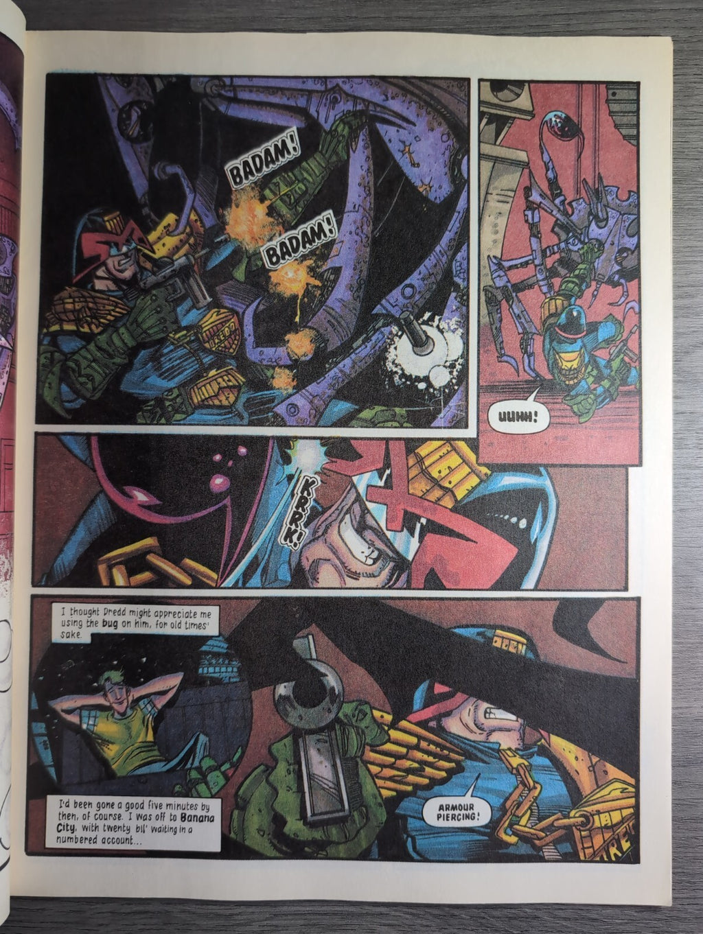 2000AD Prog 822 Featuring Judge Dredd Comic 13th Feb 1993 Vintage Retro Comic