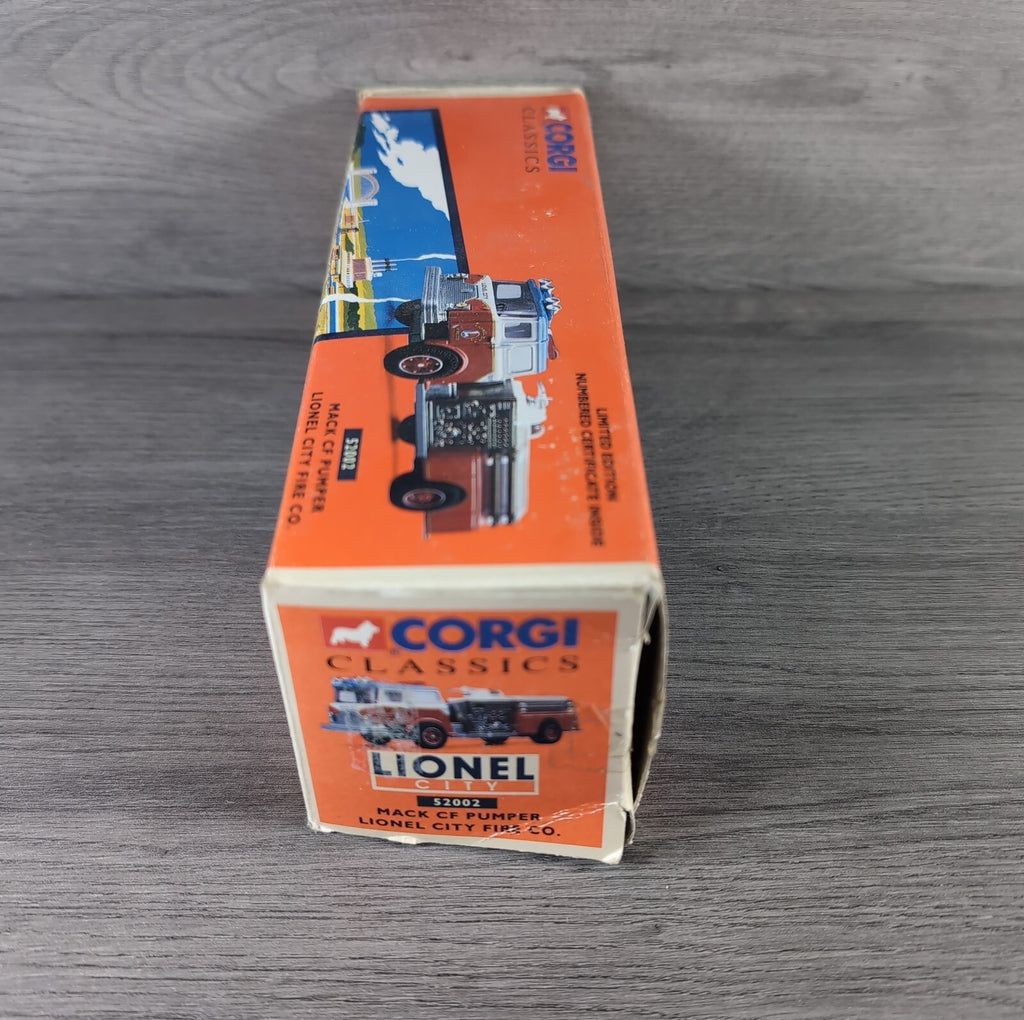 Corgi Classics 52002 Mack CF Pumper Lionel City Fire Co Die-Cast Model