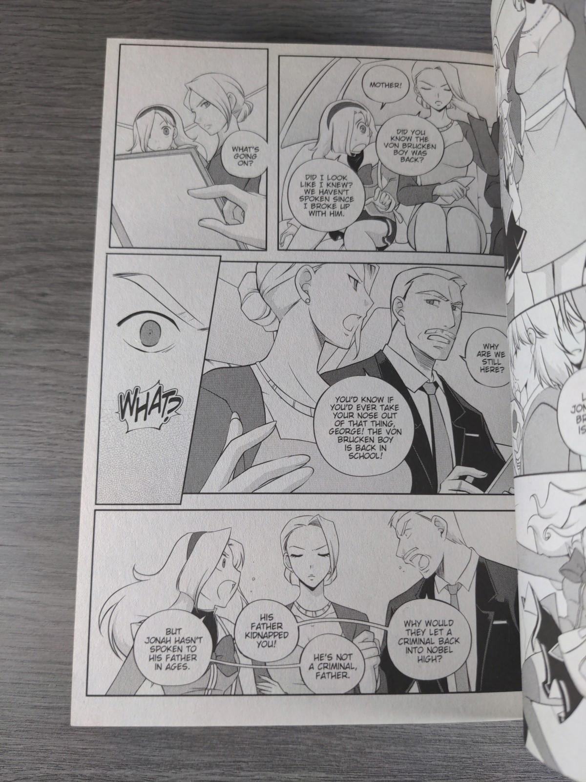 Amazing Agent Luna Omnibus 5 by Nunzio DeFilippis Manga Paperback 2015 - Retrorama UK