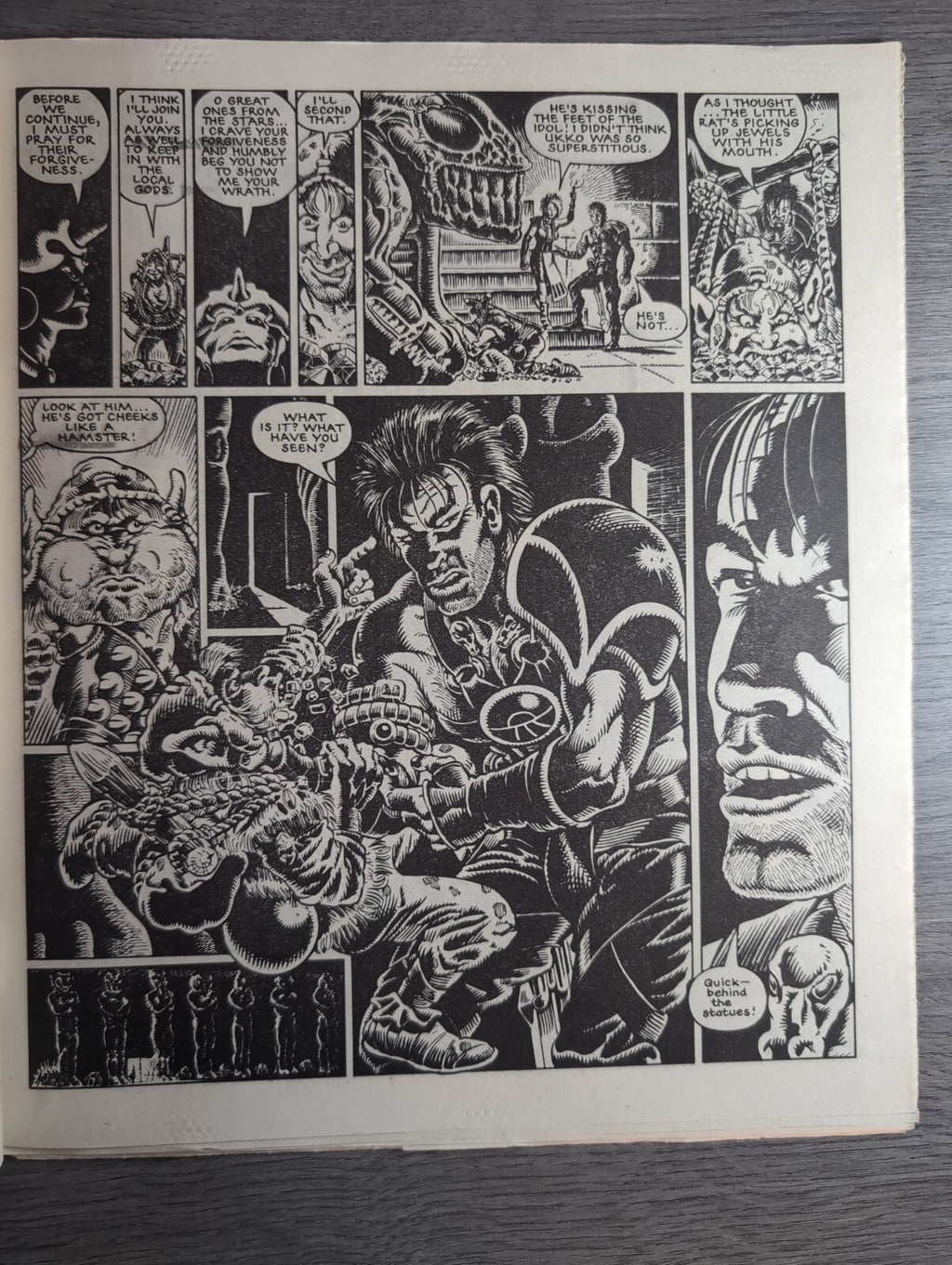 2000AD Prog 450 Featuring Judge Dread Comic 28th December 1985 Retro Comic