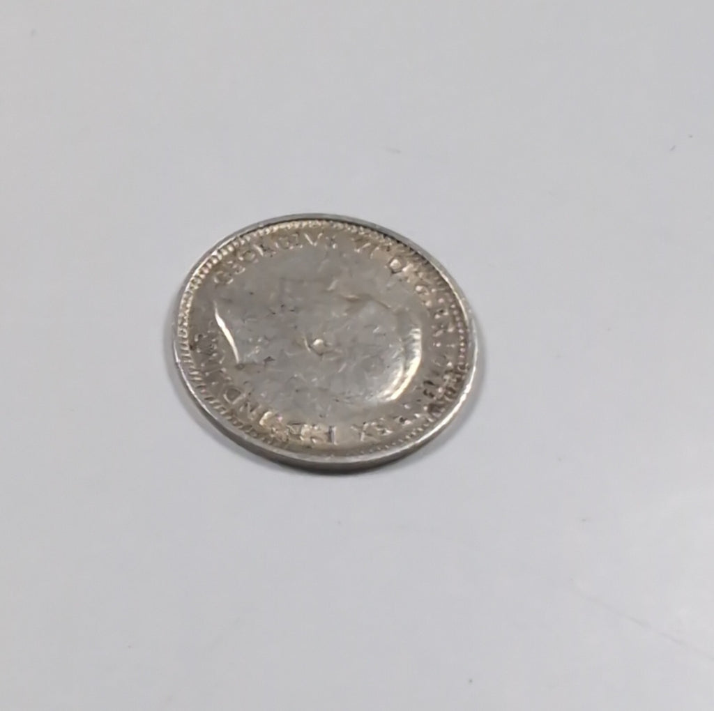 1944 George VI Sterling Silver 3D Threepence Coin Australia Vintage Coin