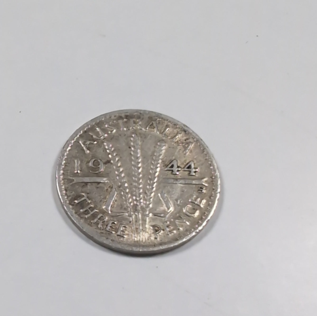 1944 George VI Sterling Silver 3D Threepence Coin Australia Vintage Coin