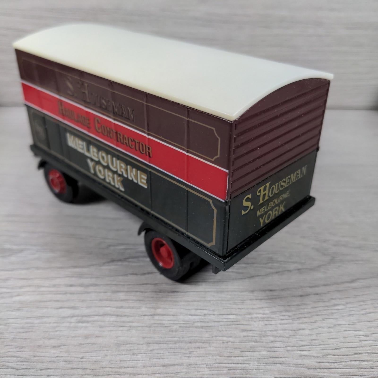 Corgi Classic Commercials The S Houseman AEC Mercury Truck & Trailer Die-Cast