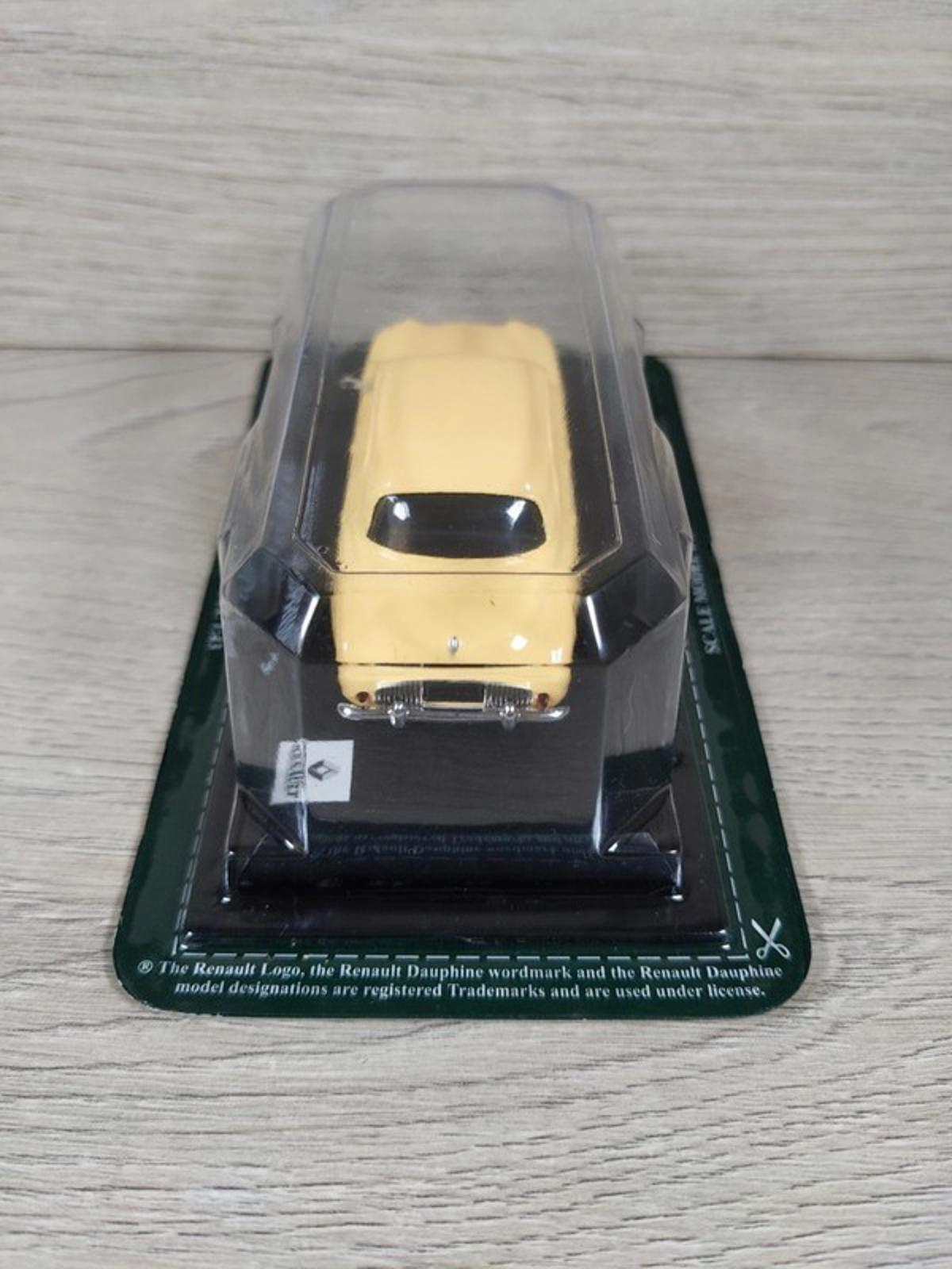 Del Prado Ultimate Car Collection Renault Dauphine 1:43 Diecast Scale Model