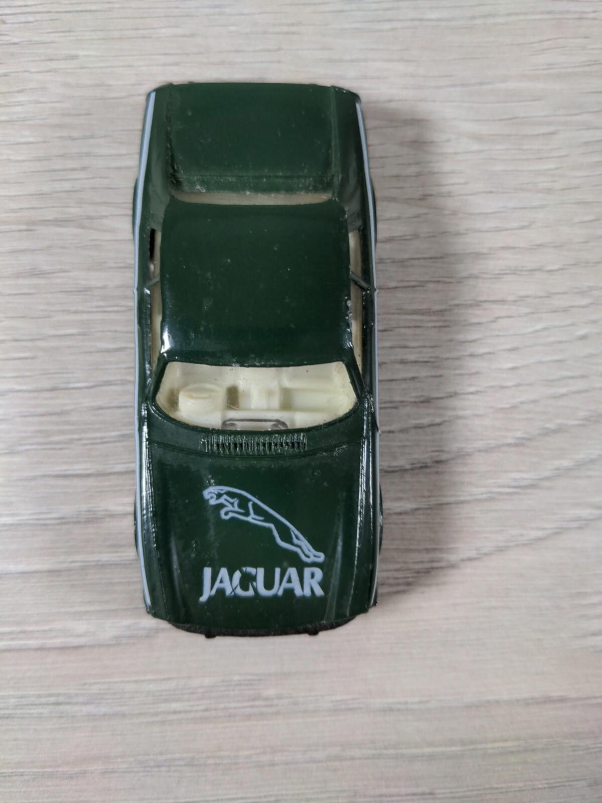 Corgi Toys Diecast Model Car Jaguar Track Car 1:64 Scale Vintage 1985
