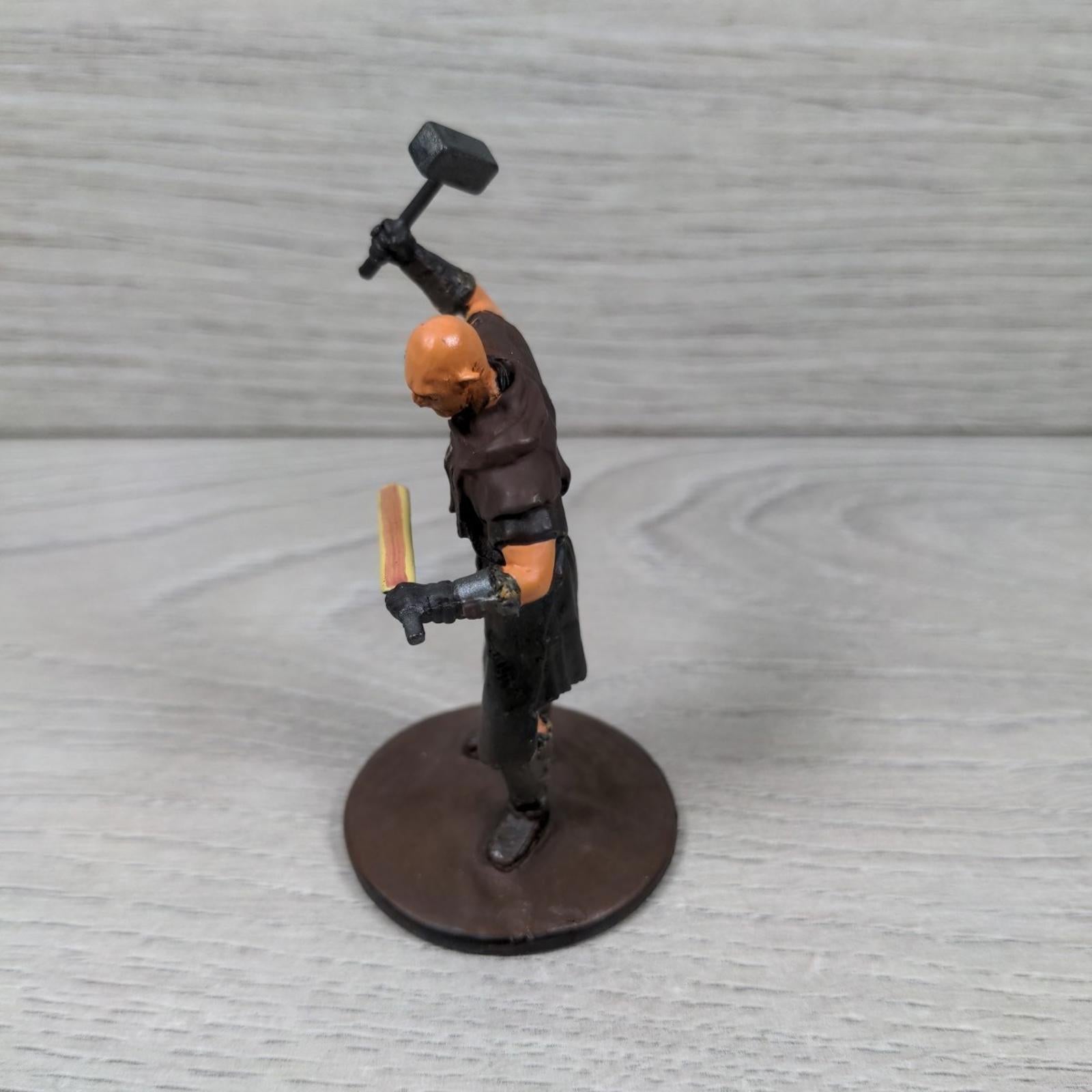 Eaglemoss Orc Blacksmith Lord of the Rings Collectors Models Metal Figure 2006
