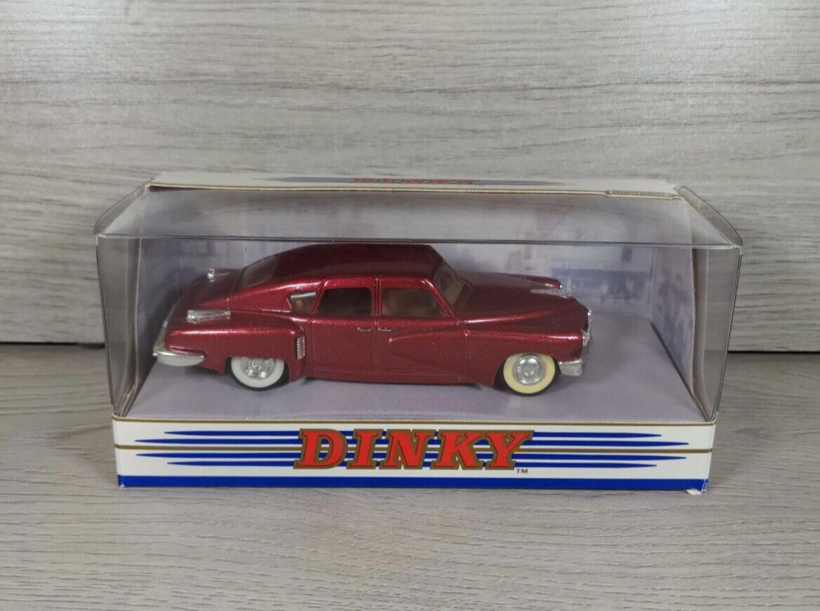 The Dinky Collection DY-11 Tucker Torpedo 1:43 Matchbox 1990 Diecast Car