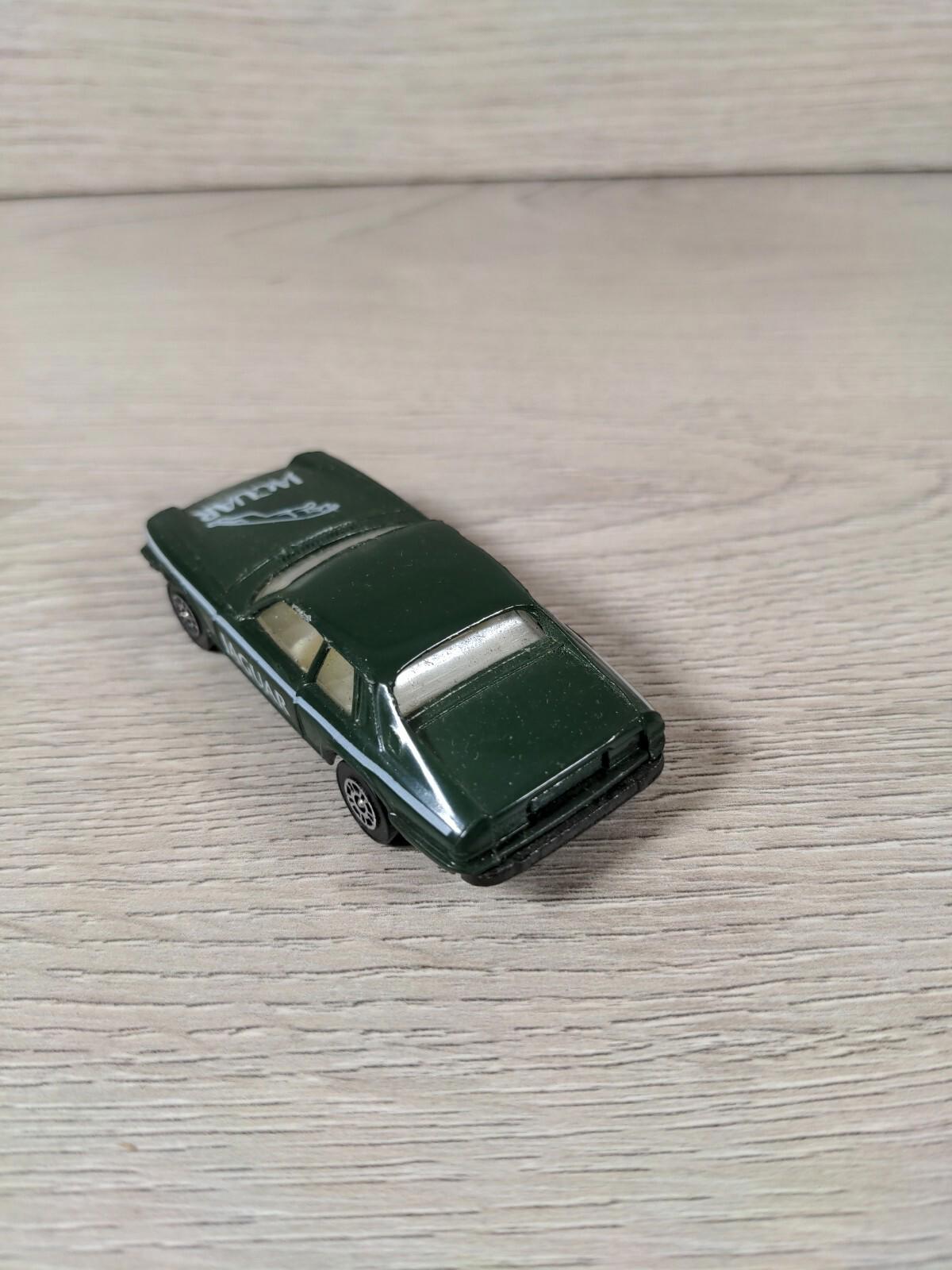 Corgi Toys Diecast Model Car Jaguar Track Car 1:64 Scale Vintage 1985