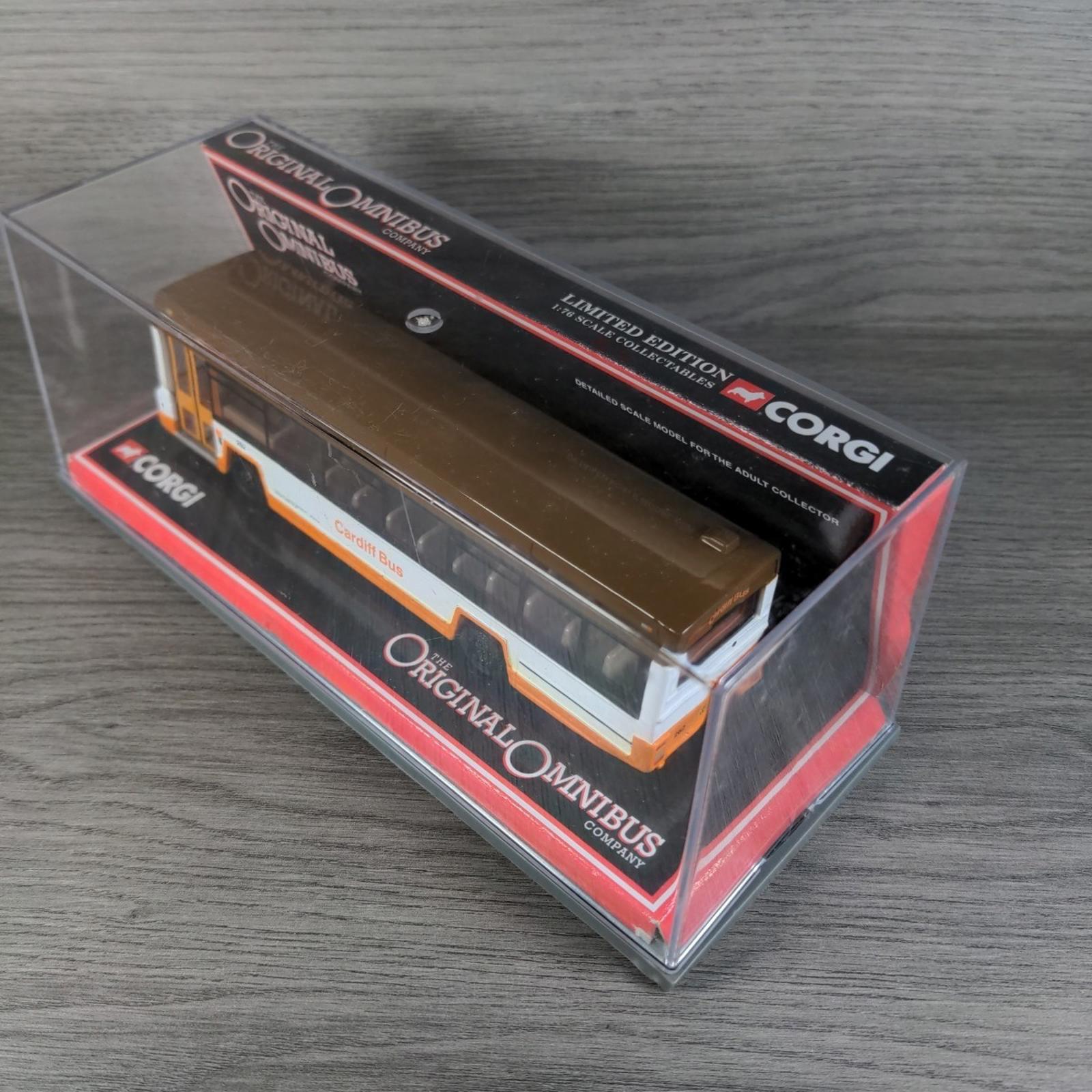 Corgi Original Omnibus 43111 Leyland Lynx Mk II Cardiff Bus 1:76 Diecast Model