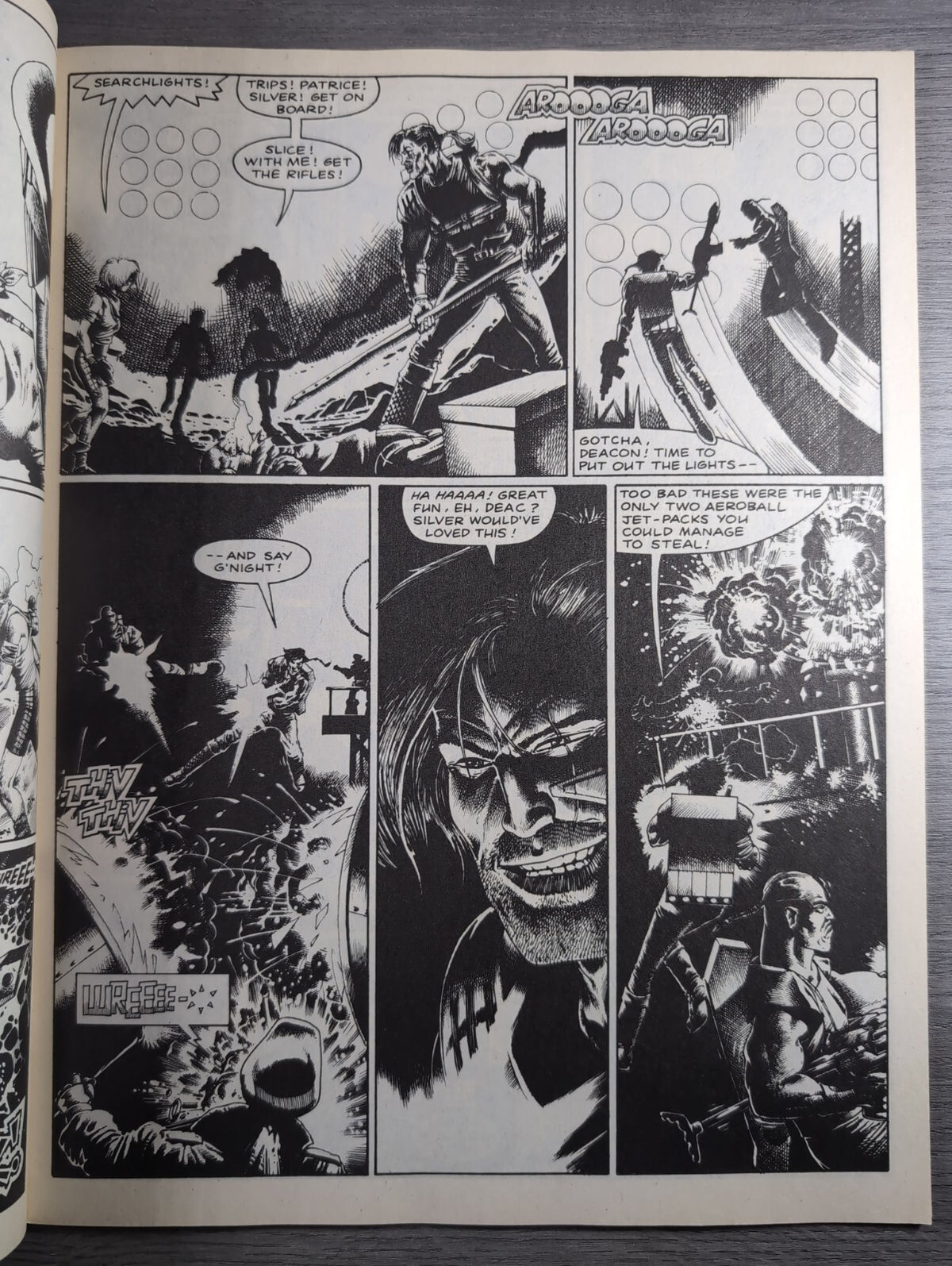 2000AD Prog 673 Featuring Judge Dredd Comic 7th April 1990 Vintage Retro Comic