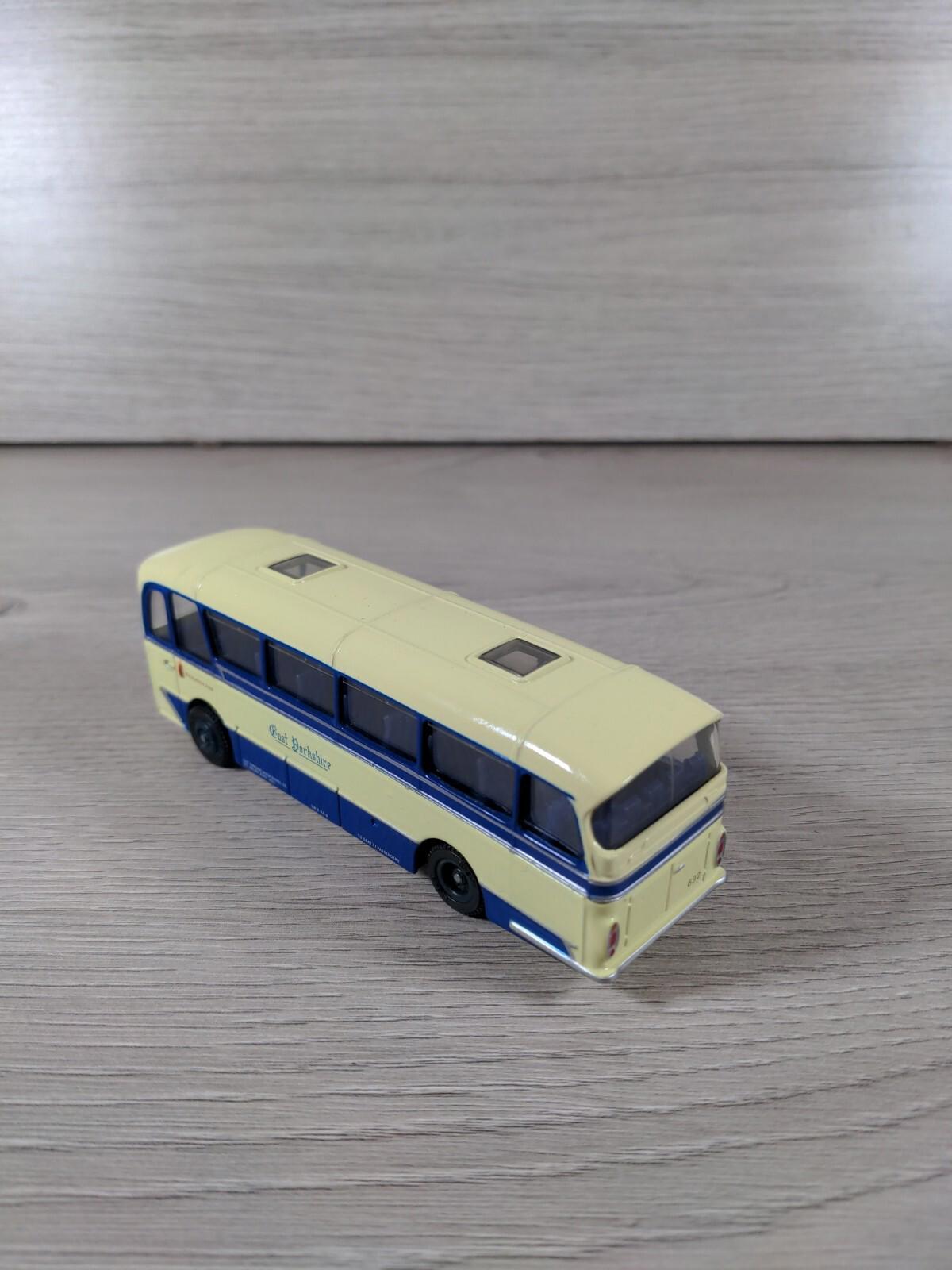 Exclusive First Editions Cavalier Coach East Yorkshire 12102 1:76 - Retrorama UK