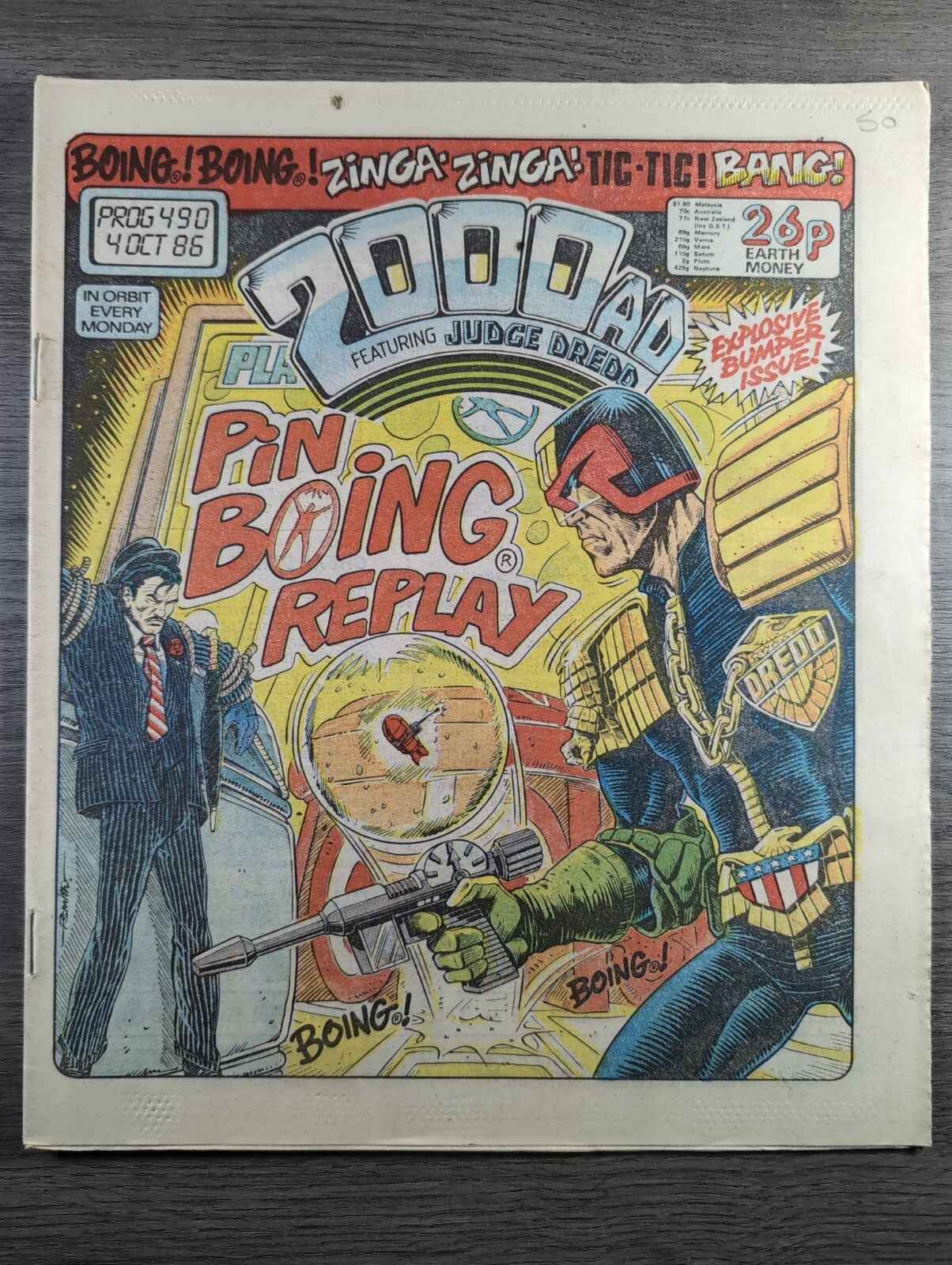 2000AD Prog 490 Featuring Judge Dread Comic 4th Oct 1986 Vintage Retro Comic